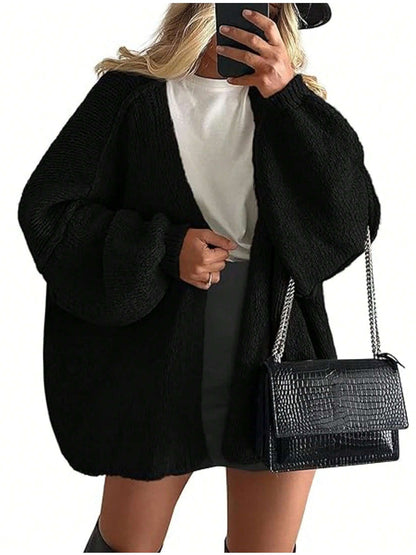 Black | Front view on model